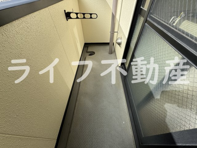セイバリーレインのバルコニー|バルコニーからの眺めを楽しみながら食事をしませんか