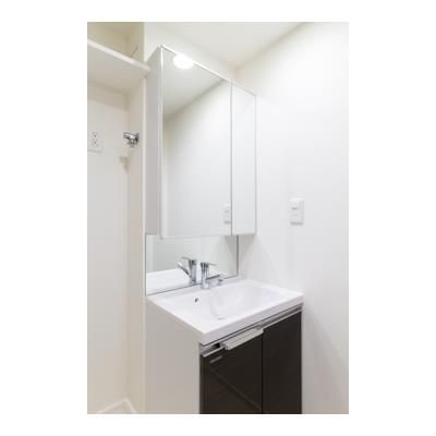 ルオーレ恵比寿の独立洗面台