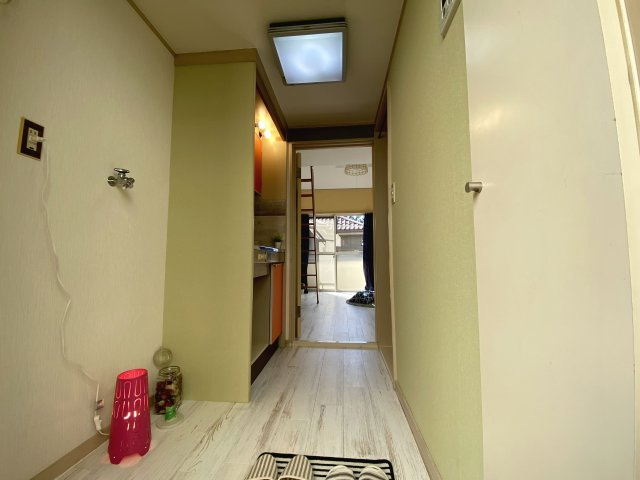 シティパレス八幡Ⅰの玄関