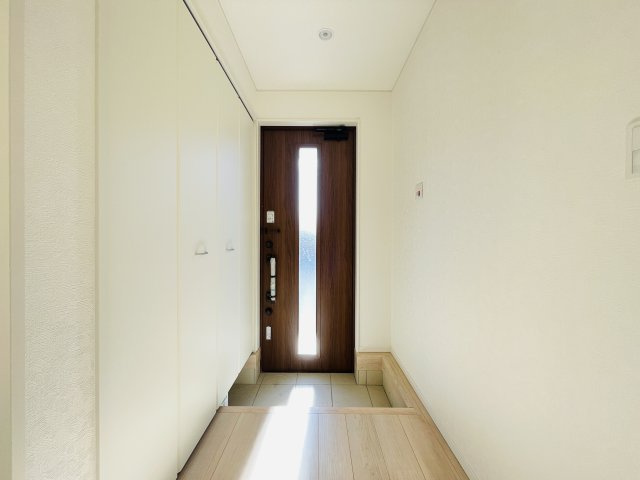 【玄関】 | 上里町大御堂第4   クレイドルガーデン　新築戸建　全2棟　1号棟