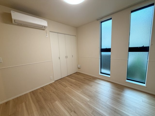 エトワールヴァリ　プリミエの洋室