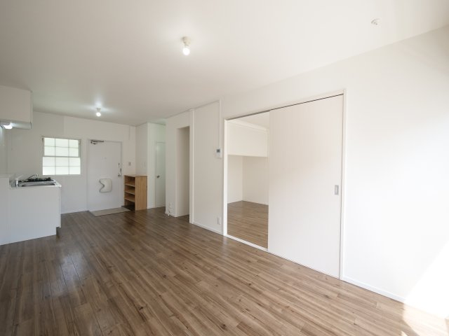 シルクハウス　Ａ棟の居間・リビング|※写真は別の部屋のものです。