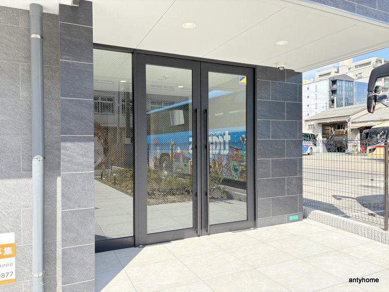 アーバンパーク新大阪　仲介手数料無料のエントランス