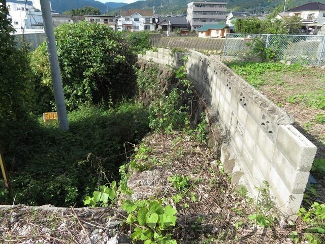 東温市則之内乙の売地の周辺