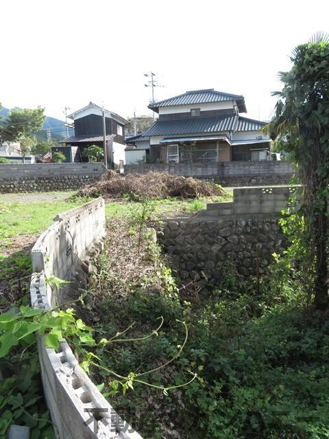 東温市則之内乙の売地の外観|きれいな外観です