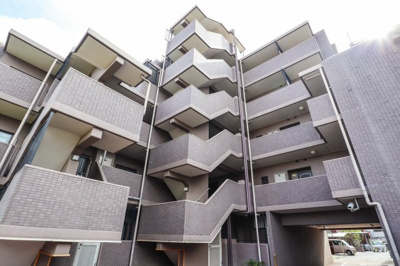 【外観】 | ユニライフ桃山台 | 駅から徒歩10分♪タイル張りのマンションです♪