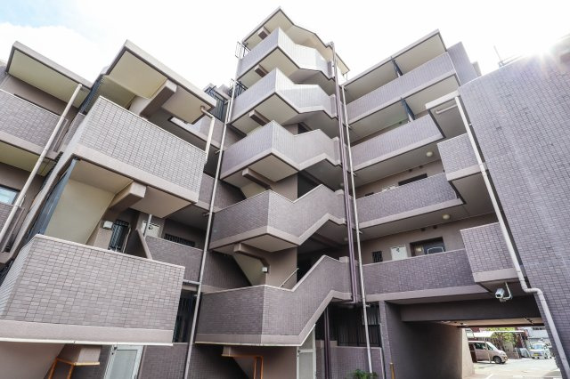 【外観】 | ユニライフ桃山台 | 駅から徒歩10分♪タイル張りのマンションです♪