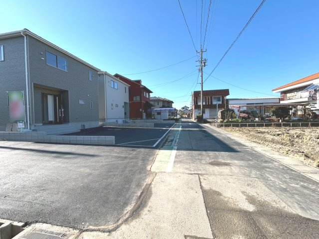 クワイエ　一宮市大毛第4　全3区画分譲の前面道路含む現地写真|■前面道路　■ヤマダ不動産　株式会社リライフ　
■夢のマイホーム購入をフルサポートします！