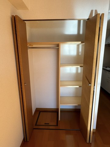 【収納】 | 新江古田 ST・HOUSE | ※お写真は同タイプののお部屋のものです。