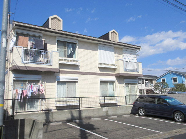 クレール国立の駐車場|★敷地内駐車場★要空き確認★