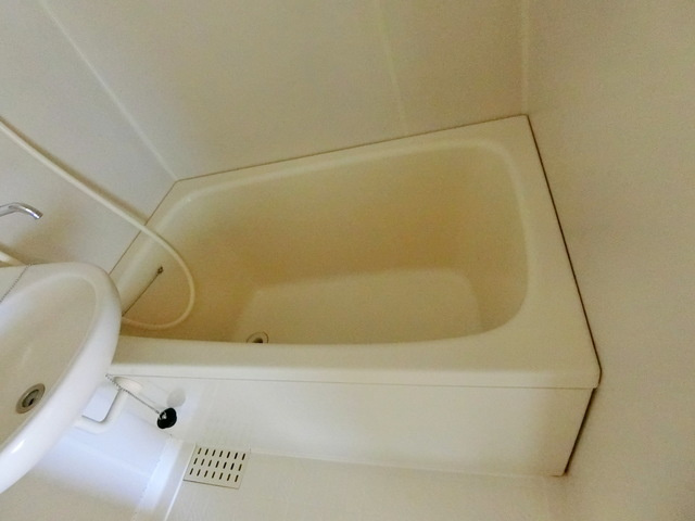 クレール国立の浴室|バストイレ別