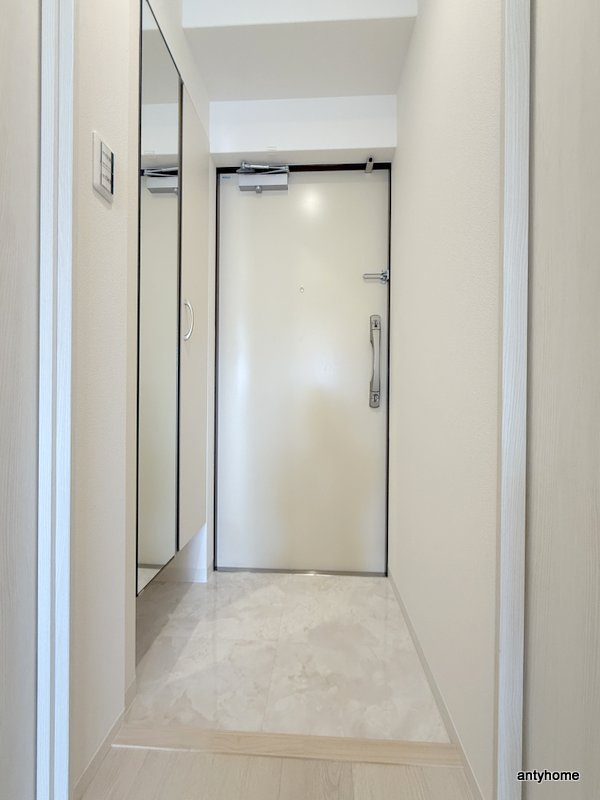 アーバンパーク新大阪　仲介手数料無料の玄関