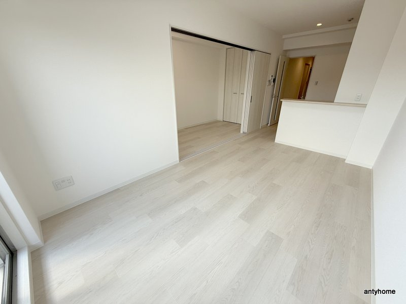 アーバンパーク新大阪　仲介手数料無料の洋室