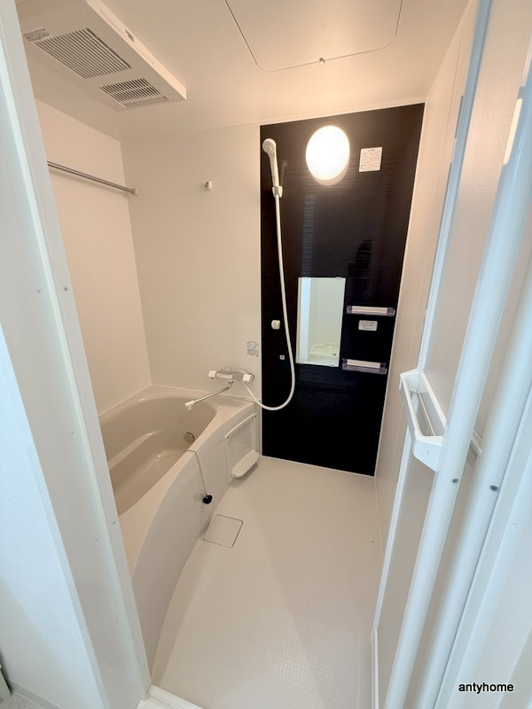 アーバンパーク新大阪　仲介手数料無料の浴室