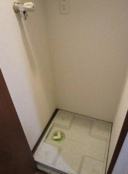 【設備】 | トーシンフェニックス高円寺南 | 室内洗濯機置き場。