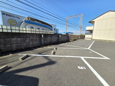 【駐車場】 | トリヴァン加守田