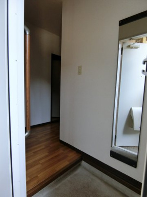 【玄関】 | ハイツ常盤A