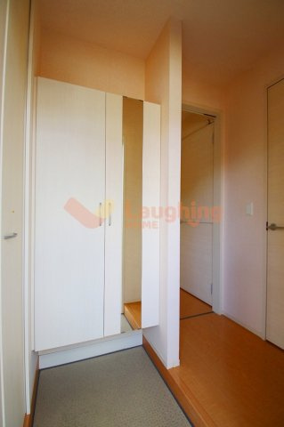 コンフォール津福の玄関|ゆったりとした玄関です