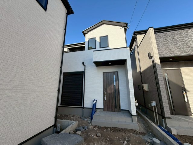 グラファーレ高根町2期の外観