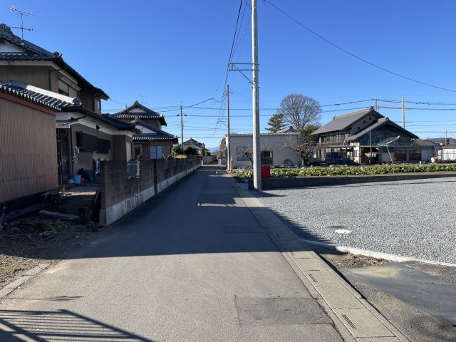 【前面道路含む現地写真】 | 上里町大御堂第4   クレイドルガーデン　新築戸建　全2棟　2号棟