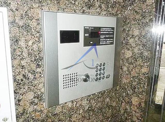 ウィステリア冬木のセキュリティ|オートロックです。