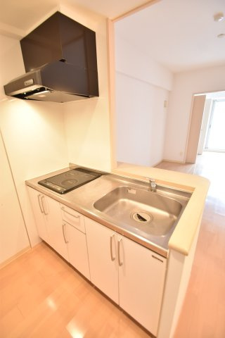 大阪市城東区関目３丁目の賃貸マンションのキッチン