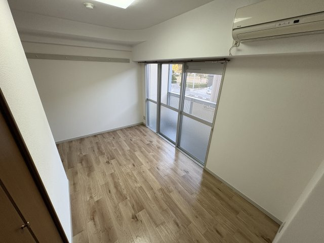 ニュープレジデント藤澤の居間・リビング