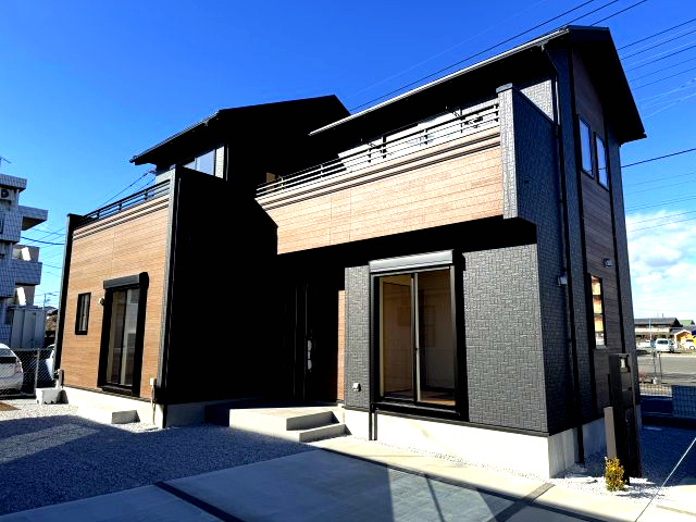 ブルーミングガーデン前橋市六供町3丁目　1号棟