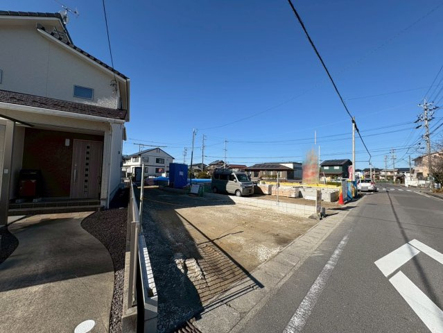 【商談中】リーブルガーデン　各務原市川島緑町３丁目　全３区画分譲の外観|「現地（2025年11月29日）撮影」　　
■全体写真　
■ヤマダ不動産　株式会社リライフ　