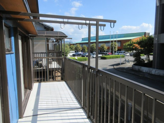 【バルコニー】