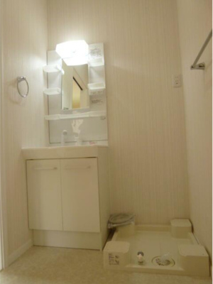 【独立洗面台】 | フィオーレ