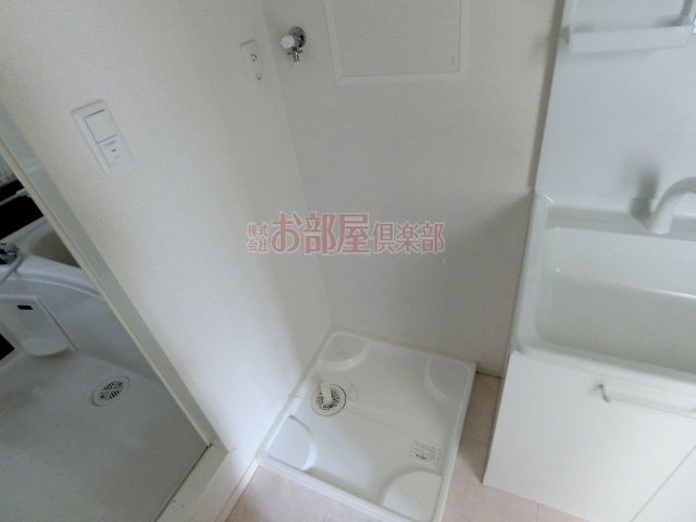 メゾン・ド・クレールの設備|室内に洗濯機置き場があります