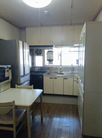 ローズハイツ夙川のキッチン|DK約7.5帖