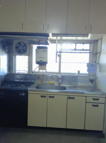 ローズハイツ夙川のキッチン