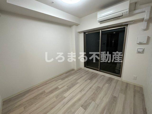 プレサンス堺筋本町ディスティニーの居間・リビング