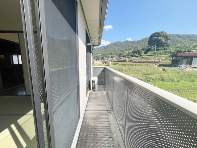 シャーメゾン矢野A棟のバルコニー