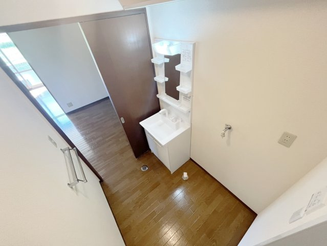 シャーメゾン矢野A棟の洗面所