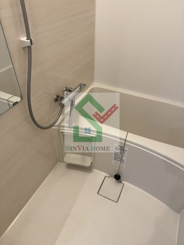 ザシエスタ武蔵藤沢グレシアーレの浴室