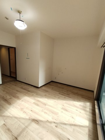 ビエント六甲2の居間・リビング