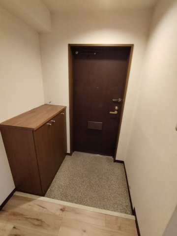 ビエント六甲2の玄関