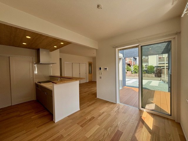 久留米市荒木町荒木15号地の居間・リビング