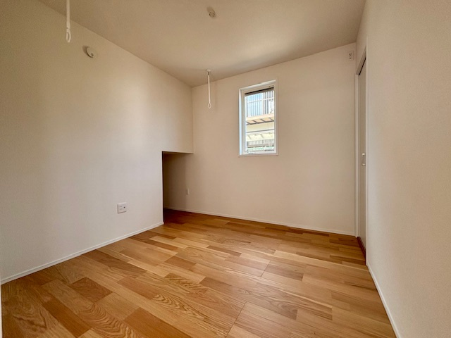 久留米市荒木町荒木15号地の洋室