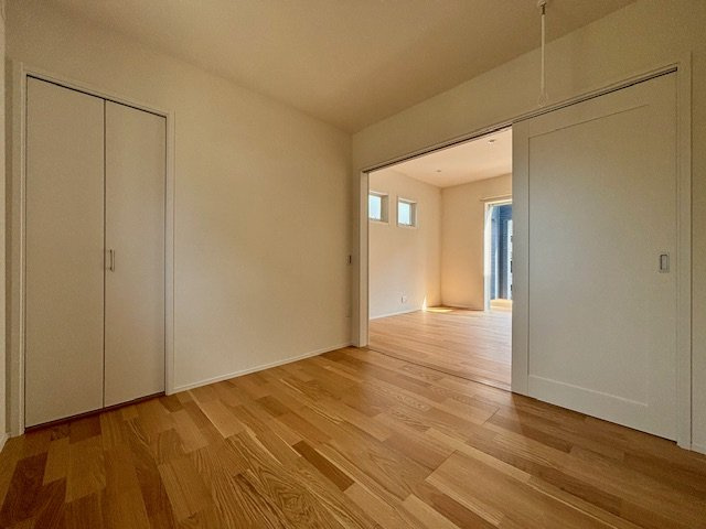 久留米市荒木町荒木15号地の洋室