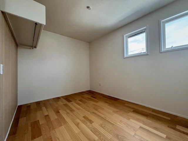 久留米市荒木町荒木15号地の洋室