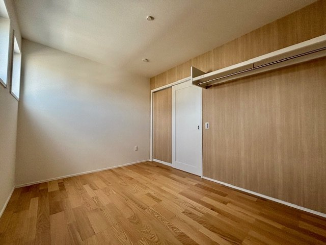 久留米市荒木町荒木15号地の洋室