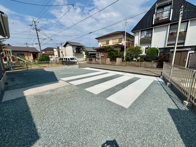 久留米市荒木町荒木15号地の駐車場