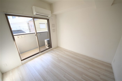 【洋室】 | エスリード梅田グランノース