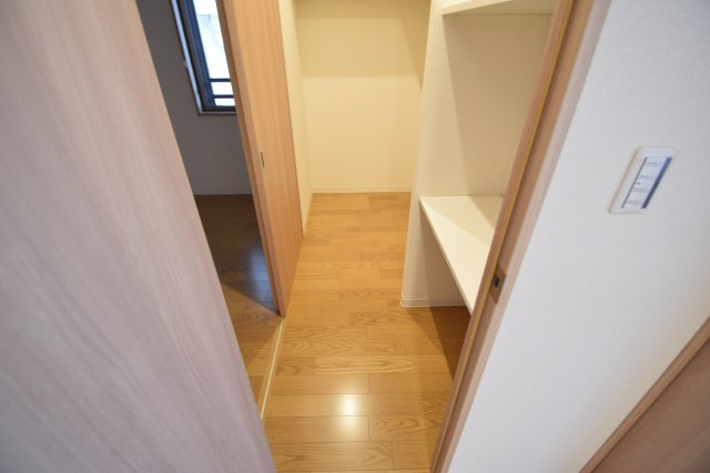 ウィステミラ西船橋の収納|マルチクローク