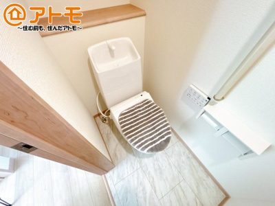 【トイレ】 | 駿東郡清水町伏見409番　新築一戸建て　C号棟 | ２つトイレがあるので朝も混みあわずに使うことができます！