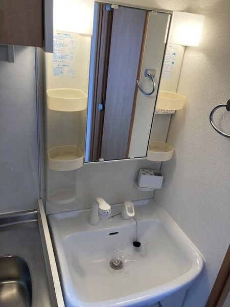 エステムコート難波サウスプレイスIIレフィーナの洗面所